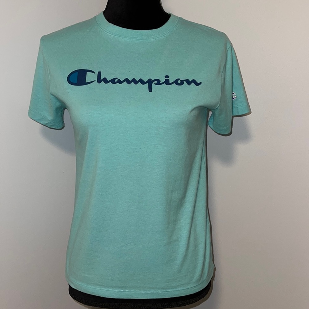 Woman’s Champion XS t-shirt